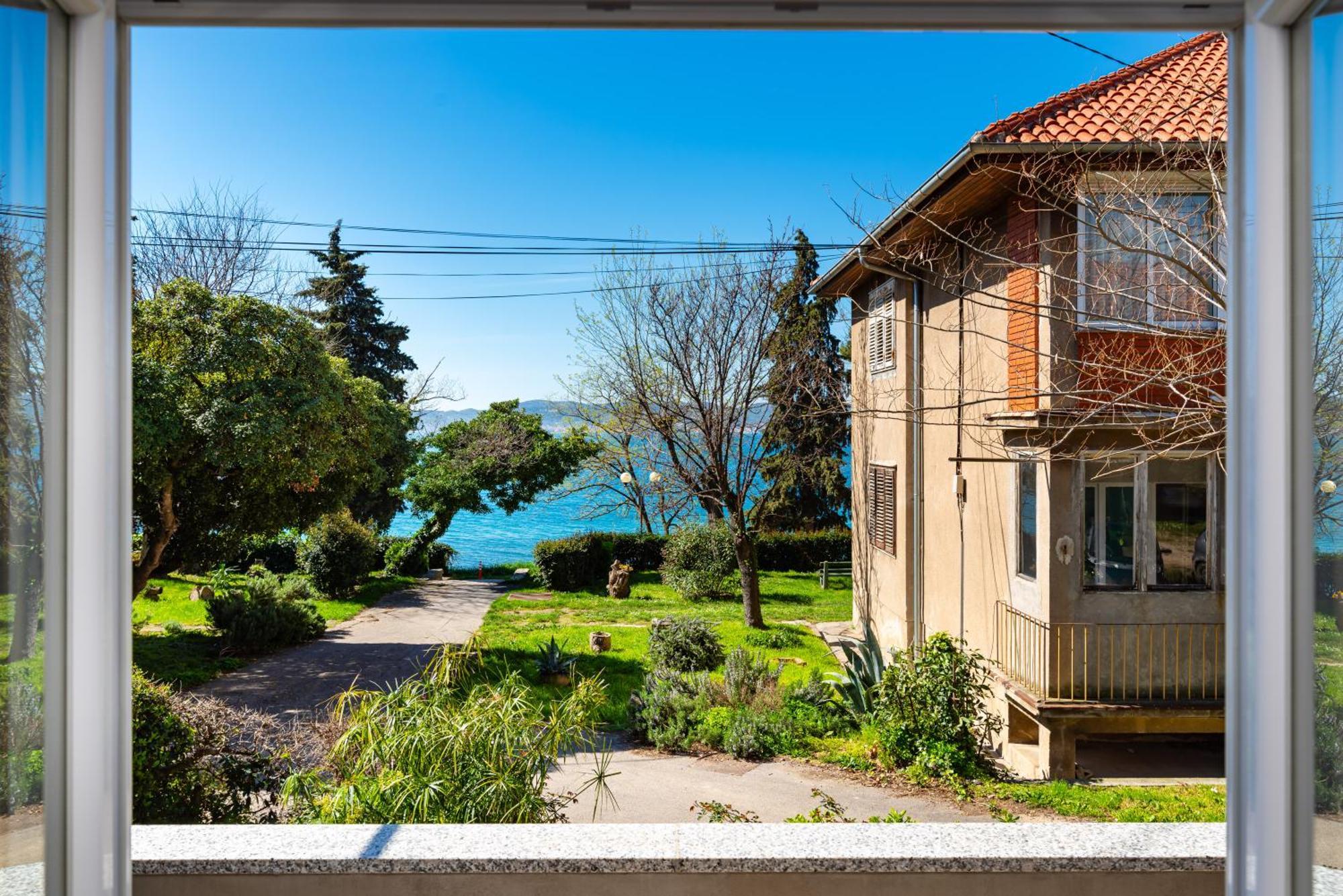 Appartement Kolovare Garden Oasis - First Row By Sea à Zadar Extérieur photo